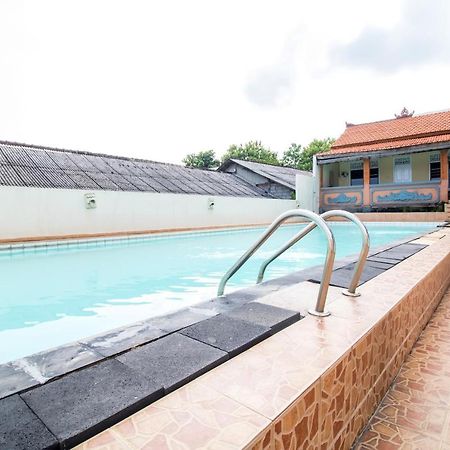 โอโย 3134 ปุรี ตามู โฮเต็ล Hotel จิมบาราน ภายนอก รูปภาพ