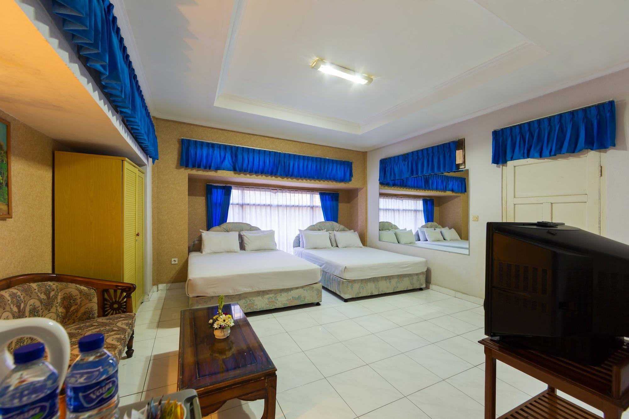 โอโย 3134 ปุรี ตามู โฮเต็ล Hotel จิมบาราน ภายนอก รูปภาพ