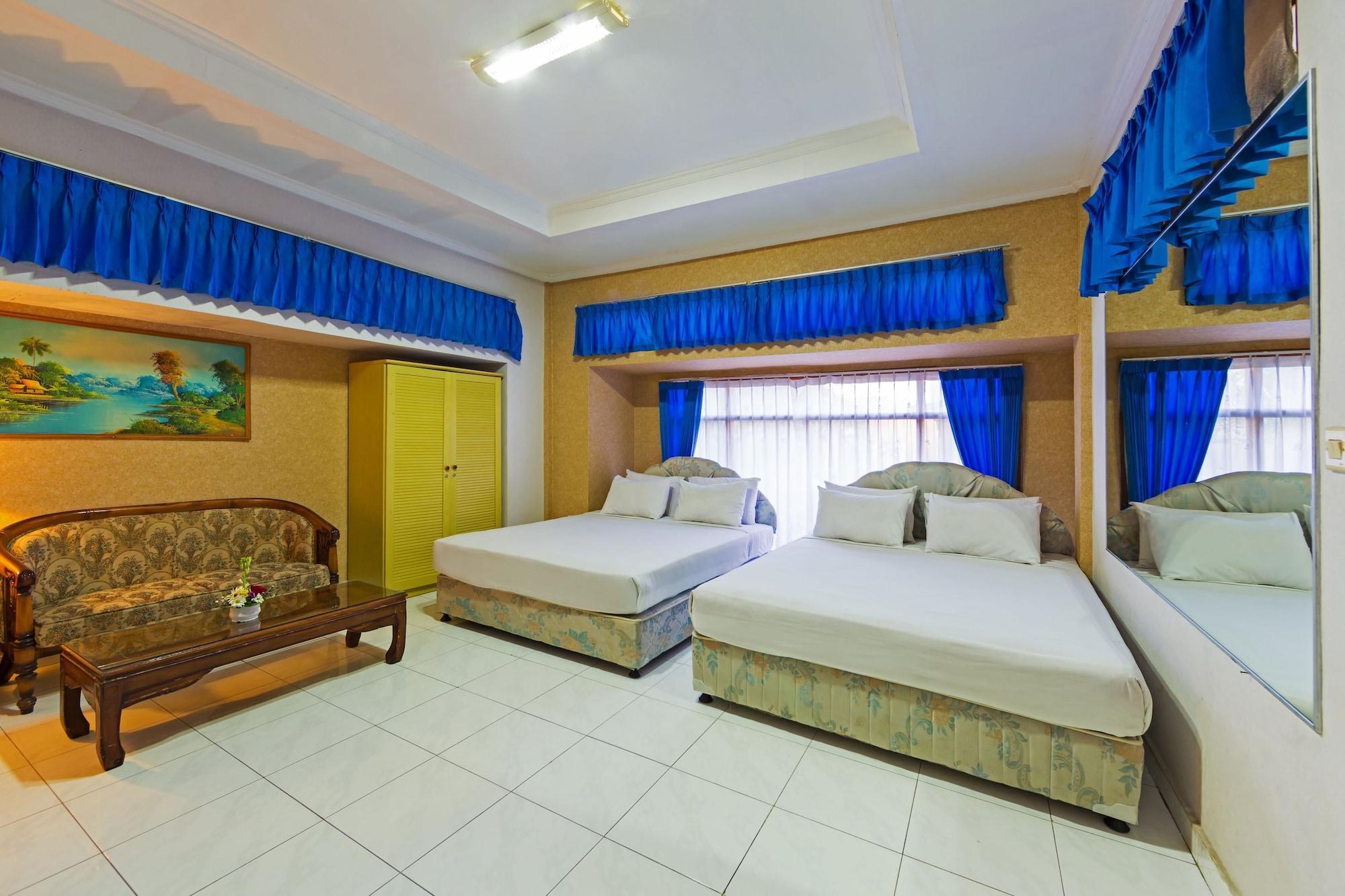 โอโย 3134 ปุรี ตามู โฮเต็ล Hotel จิมบาราน ภายนอก รูปภาพ