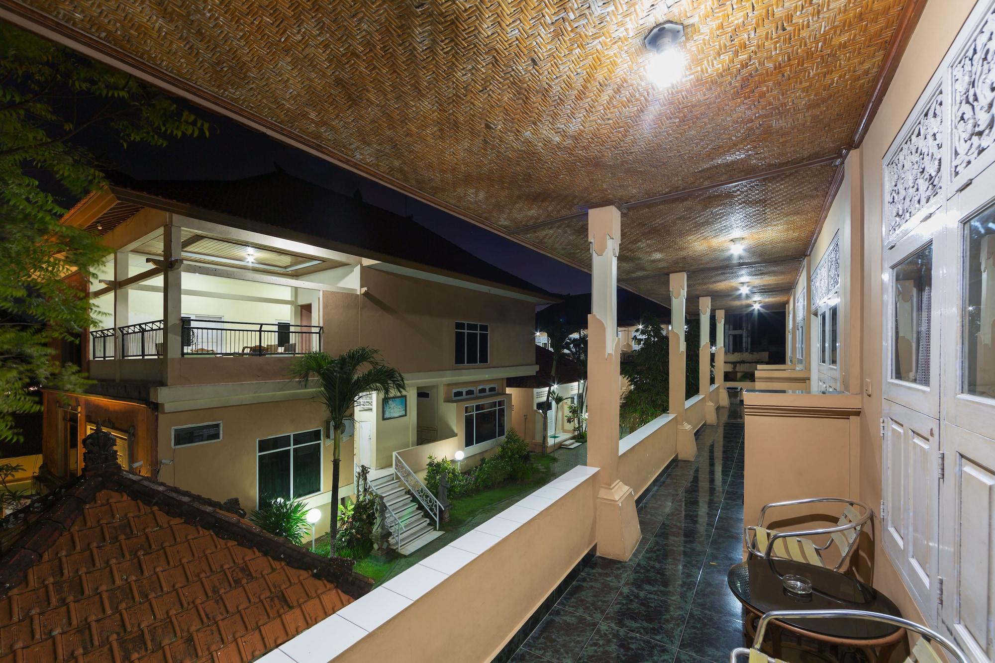 โอโย 3134 ปุรี ตามู โฮเต็ล Hotel จิมบาราน ภายนอก รูปภาพ