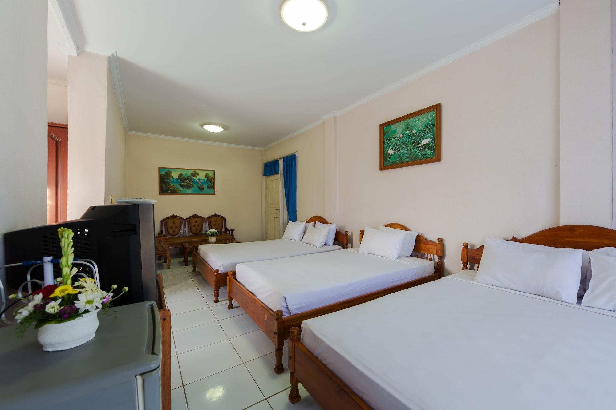 โอโย 3134 ปุรี ตามู โฮเต็ล Hotel จิมบาราน ภายนอก รูปภาพ
