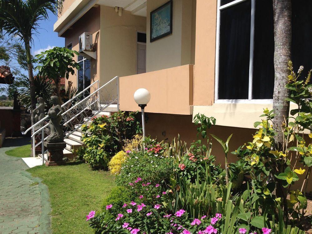 โอโย 3134 ปุรี ตามู โฮเต็ล Hotel จิมบาราน ภายนอก รูปภาพ