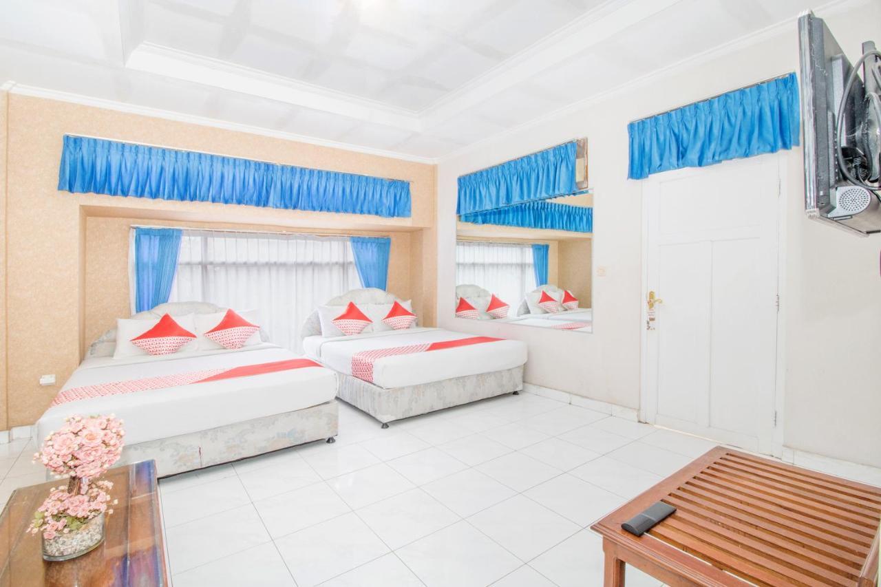 โอโย 3134 ปุรี ตามู โฮเต็ล Hotel จิมบาราน ภายนอก รูปภาพ